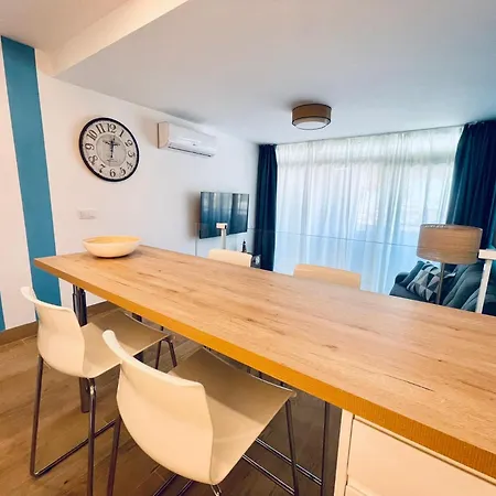 Apartment Stylish New Designed With Terrace *